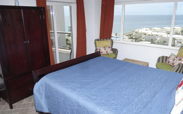 Delphin 603A - 2 Br Condo