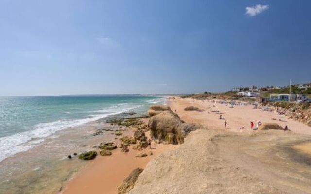 Mira Mar Galé 440m from the Beach