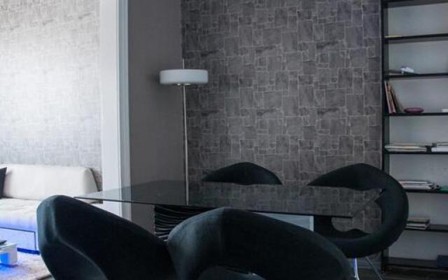 Shishman Apartment