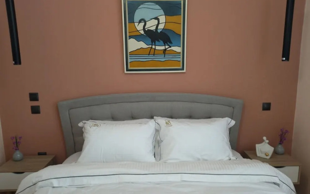 Swan Paradise Glyfada Apartment