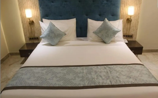 The Royal Class Hotel
