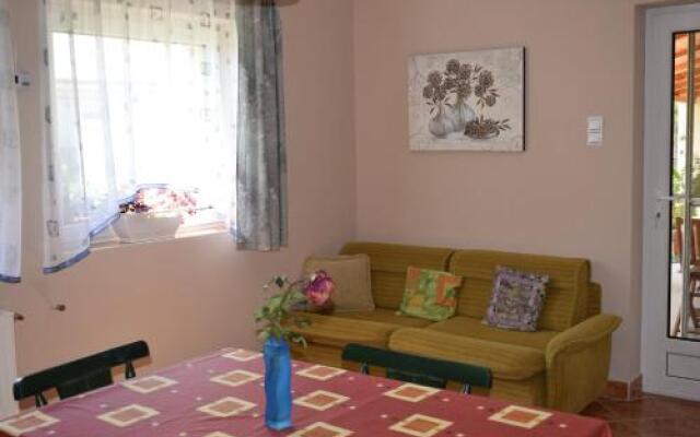 Afrodite Apartmanhaz