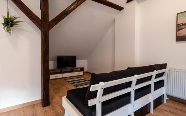 EVA Rooms & Studio Apartment