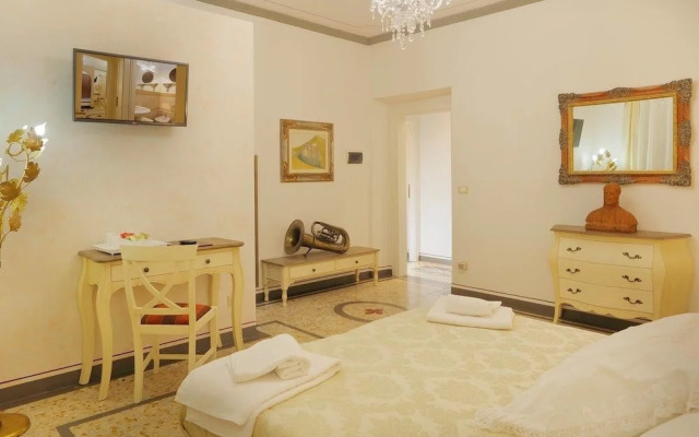 Palazzo Mari Suite & Rooms