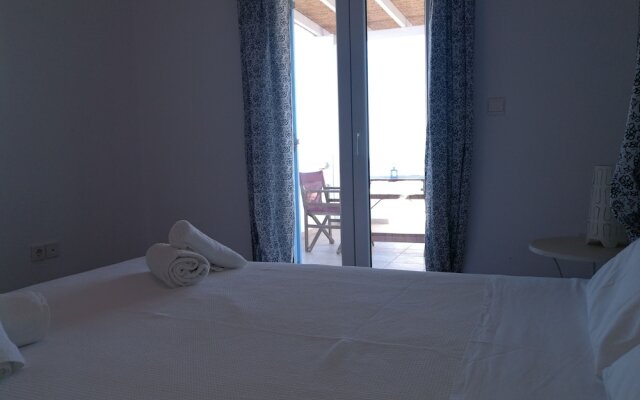 Antiparos Luxury Maisonettes