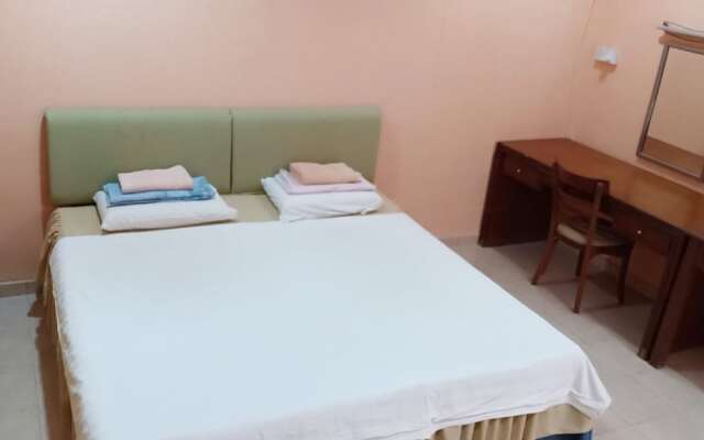 OYO Home 90352 Muan's Homestay