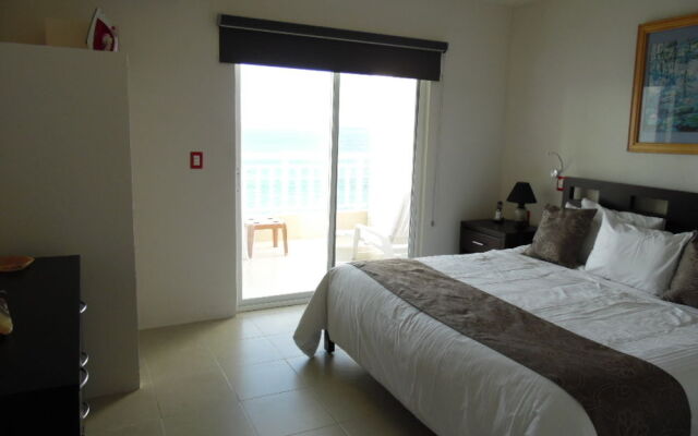Penthouse B North El Cantil