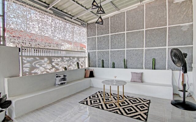 Hotel O Teguh Homestay Syariah