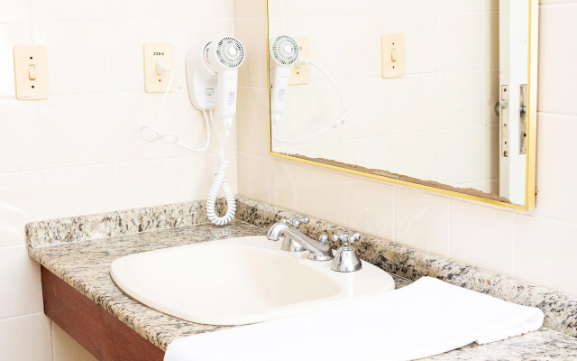 Ingleses Palace Hotel