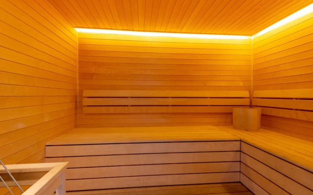 Traditional Holiday Home With Sauna in Niedernsill