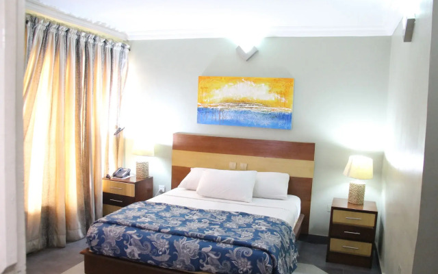 Excellence Hotel