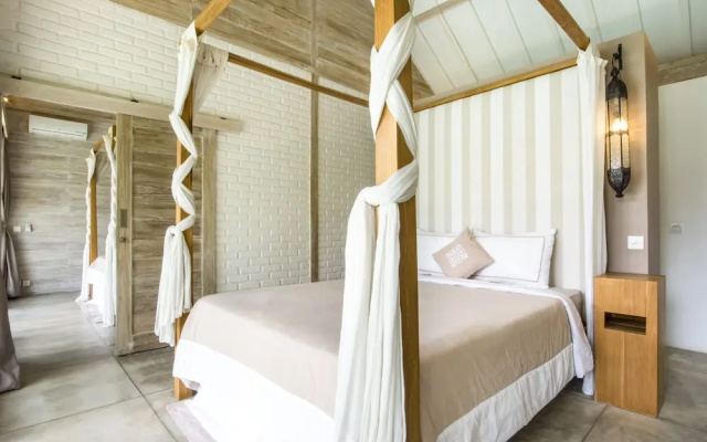 Peaceful Affordable 3 Bedrooms Private Pool Villa Near Seminyak – Guest Rooms – Kerobokan Kelod