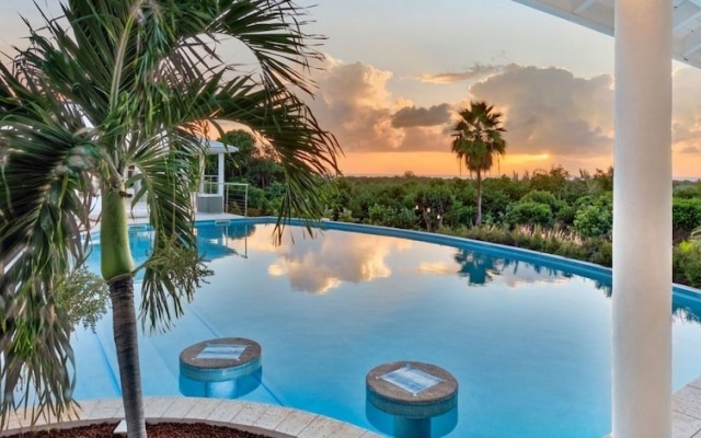 Villa Encore