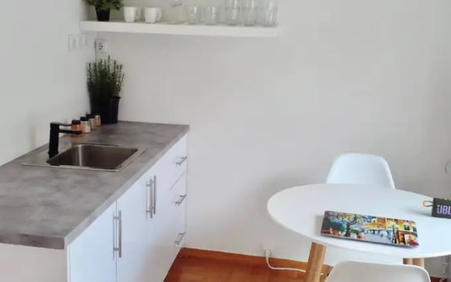 Thisio Junior Athenian Apartment