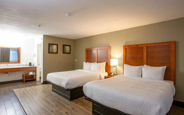 The Hotel Serene Glendale Peoria, Surestay Collection by BW