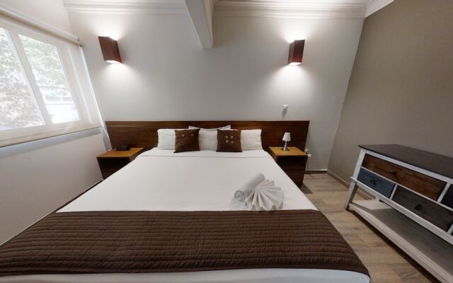 Tokio Suites