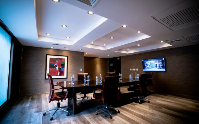 DoubleTree by Hilton Buenos Aires