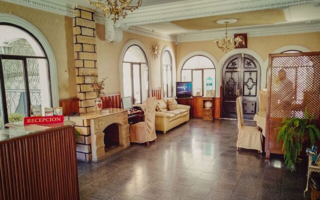 Hostal Gobernador