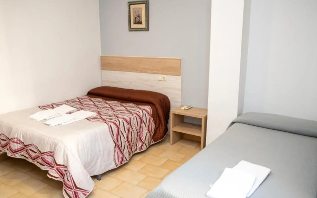 Pension Cuatro Vientos