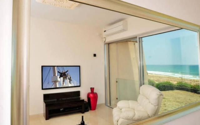 Apartments Love Suite on The Sea