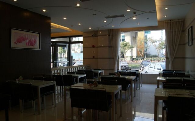 JJ Inn Chuansha East Huaxia Road