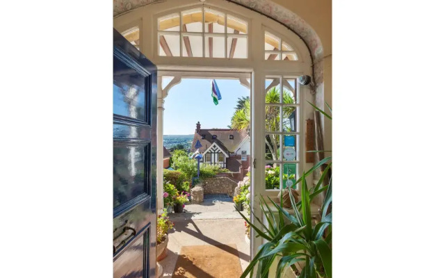 Marston Lodge Hotel