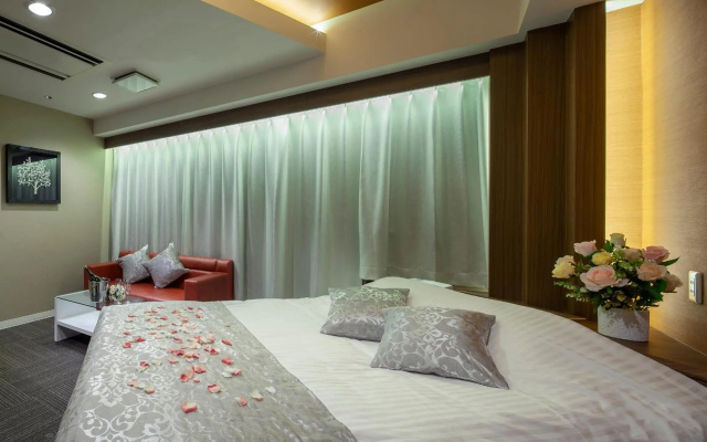 Restay Hiroshima - Adult Only – Guest Rooms – Hiroshima