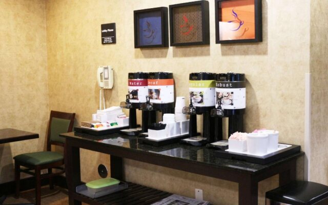 MainStay Suites Bourbonnais - Kankakee