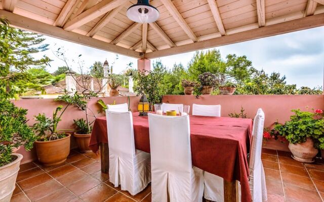 Mastrogiannis Farm House