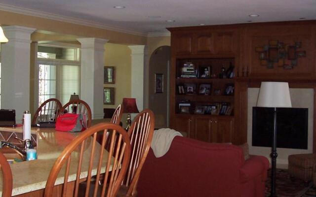 Big Hollow Bed & Breakfast