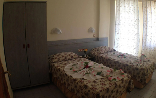 Semiz Apart Hotel