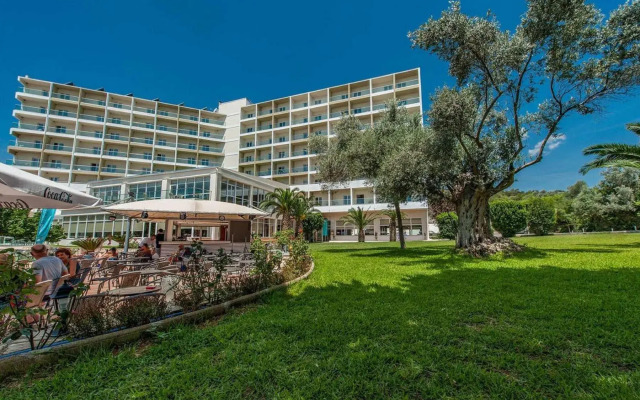 Evia Riviera Resort