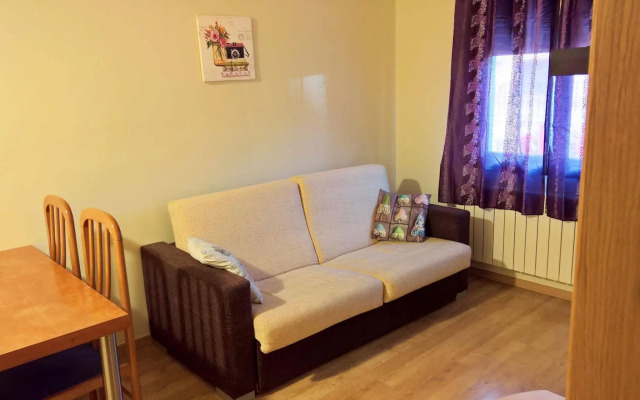 Apartamentos Pantebre 3000