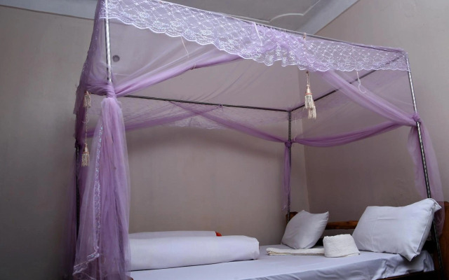 Sipi Guest House