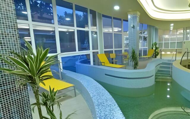Hunguest Hotel Apollo