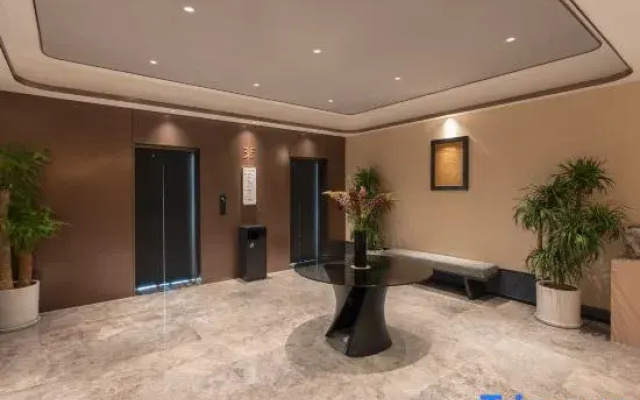 LANOU Hotel (Wanda Plaza, Jingzhou Ancient City)
