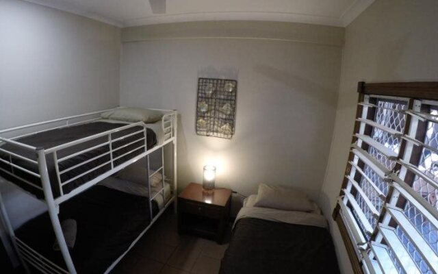 Kimberley Travellers Lodge - Hostel