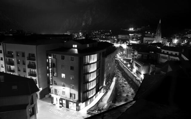 Hotel Metropolis