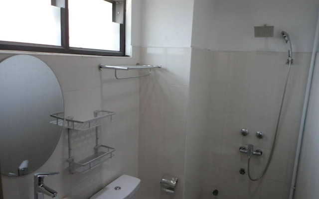 Nan Bwe- The Vibe Hostel