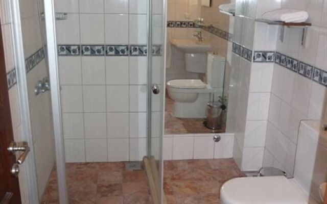 Toledo Hotel