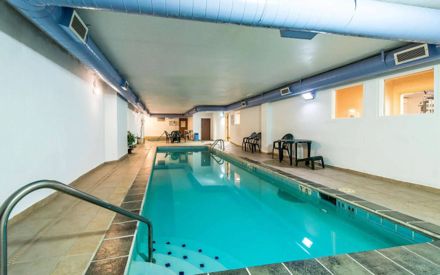 SureStay Plus Hotel by Best Western Thornton Denve