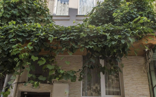 Efendi Apartment