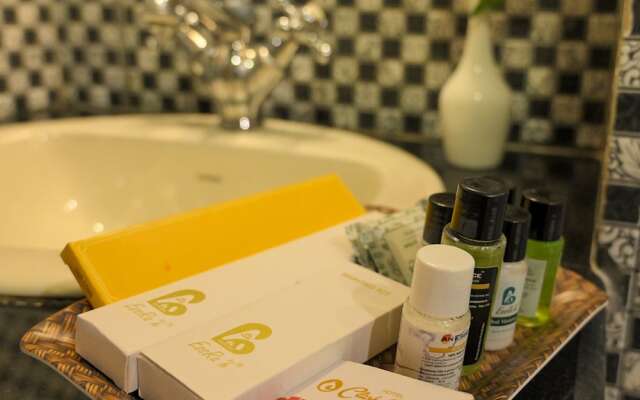 Royal Comfort Regency