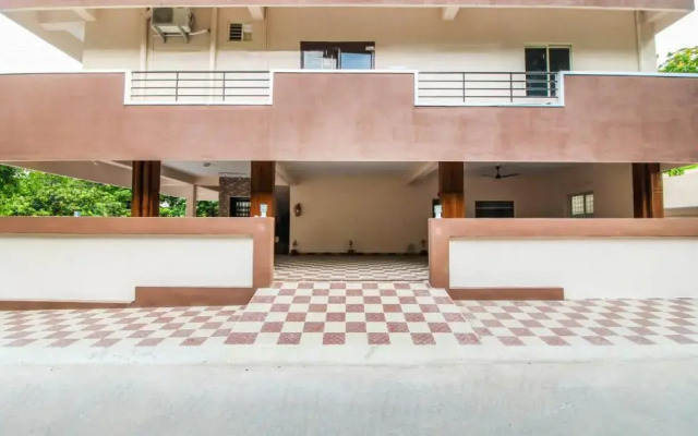 Itsy Hotels Riyas Grand