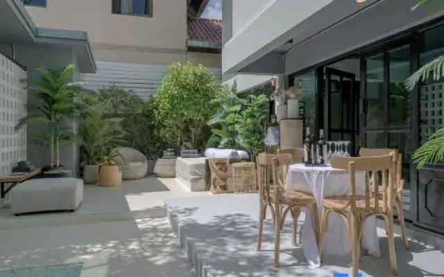 SunMui Pool Villa - 7 Bedrooms -Old town