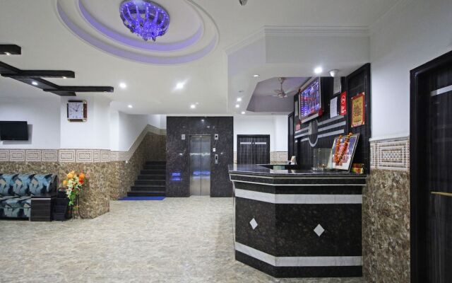 OYO 5093 Hotel Broadway