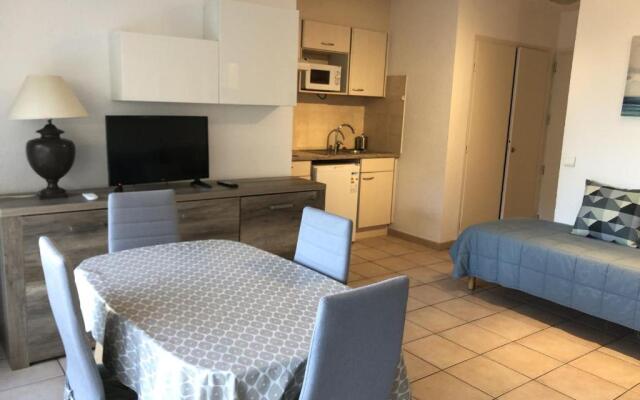 Appartement Saint-Raphaël, 1 pièce, 2 personnes - FR-1-466A-5