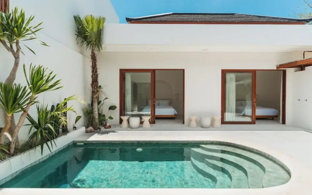 Villa Sari 2 by Alfred in Bali