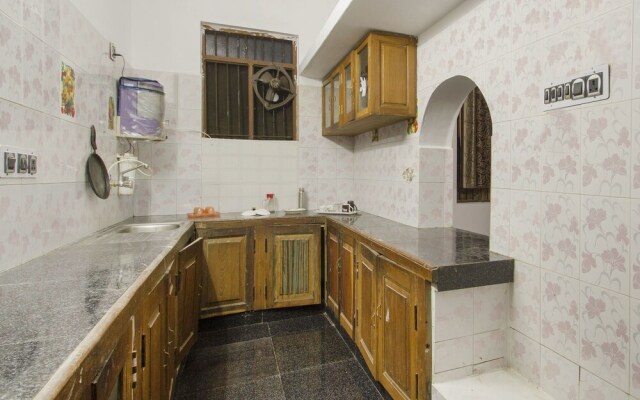 OYO 12970 Home Grand 3BHK Near Quiet Beach ECR