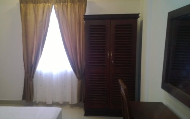 Coral Breeze Colombo